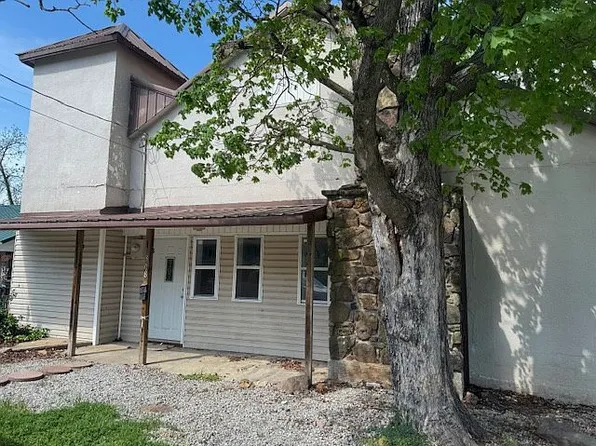 308 Shaver St, Berryville, AR 72616