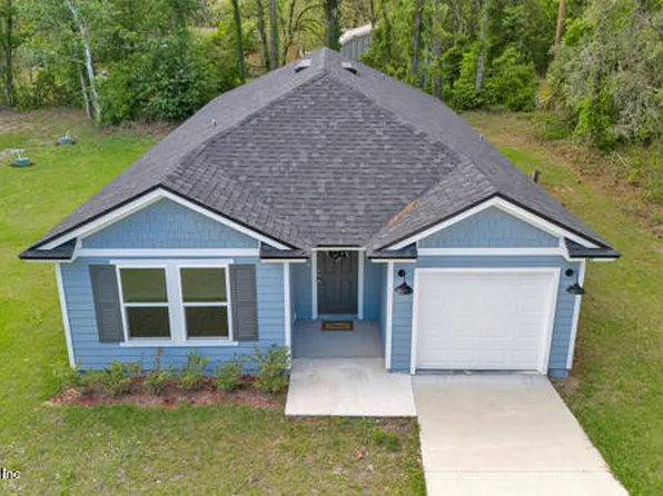 407 RUSTIC Road, Satsuma, FL 32189