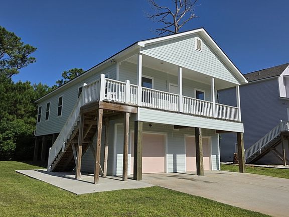 2nd image of 6207 Lacey Oak Dr