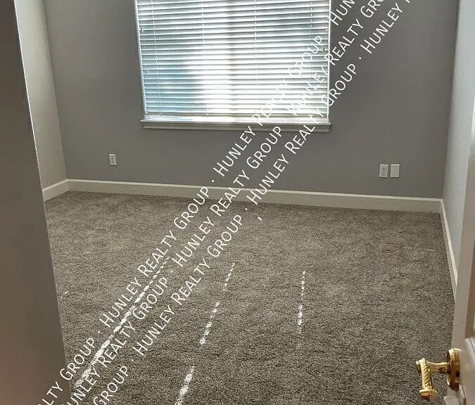 16237 Maricopa Ln — Photo 10