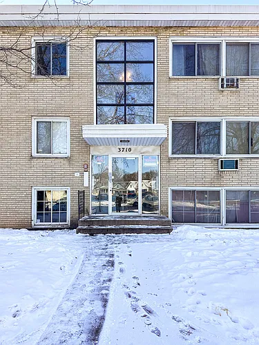 3710 Minnehaha Ave Photo 1