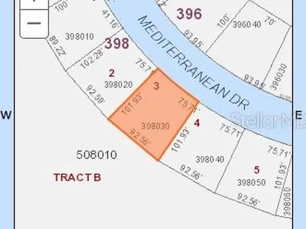 1560 Mediterranean Dr #3, Kissimmee, FL 34759