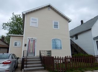 211 Ohio St, Joliet, IL 60432