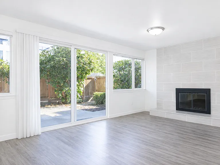 Camerlu Park Apartments - Located in Fremont — Photo 15