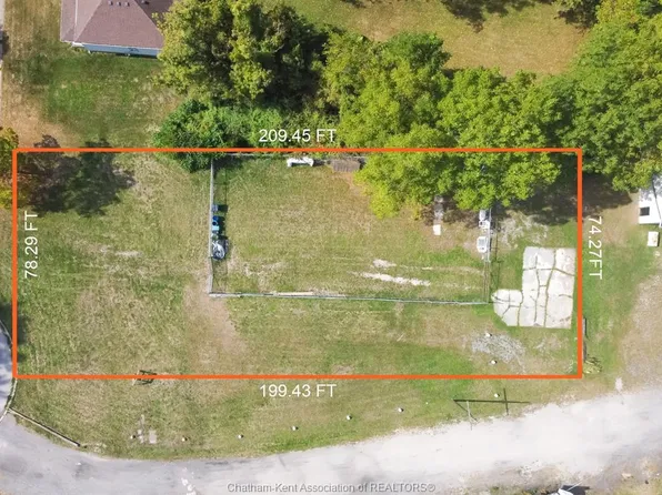 285 Wellington St E, Chatham Kent, ON N7M 3P6