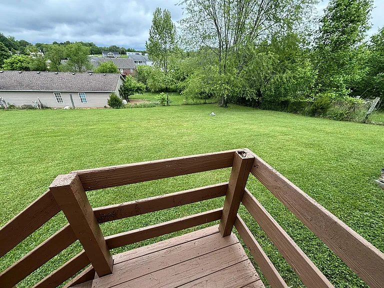 185 Millard Tilley Rd #B — Photo 5