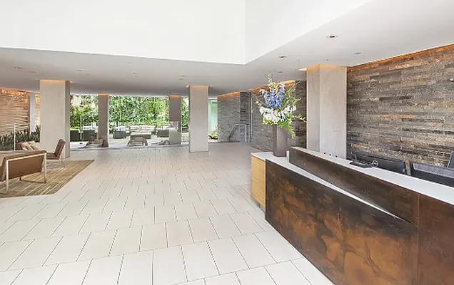 Rented by SERHANT. | media 4