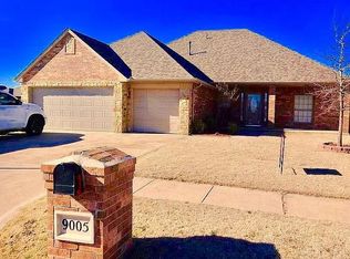 9005 Sue Anthony Ln, Yukon, OK 73099