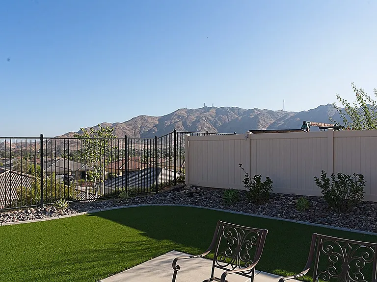 23155 Parkview Ct — Photo 18