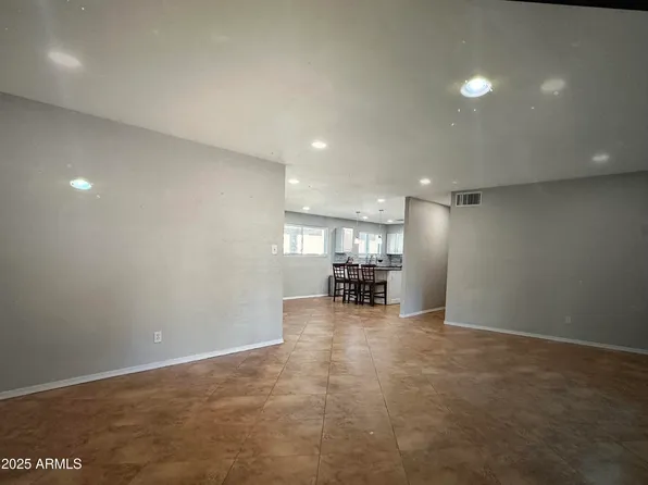 6111 N 64TH Drive, Glendale, AZ 85301