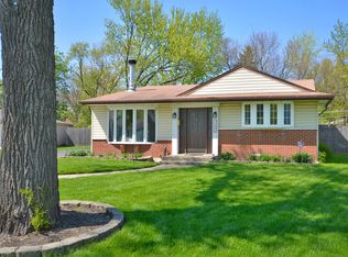 2604 Spruce Ct, Rolling Meadows, IL 60008