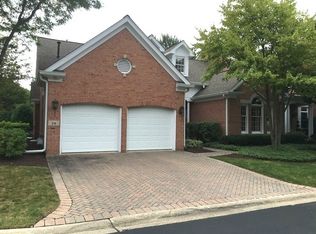 26 W Old Mill Ln, Burr Ridge, IL 60527