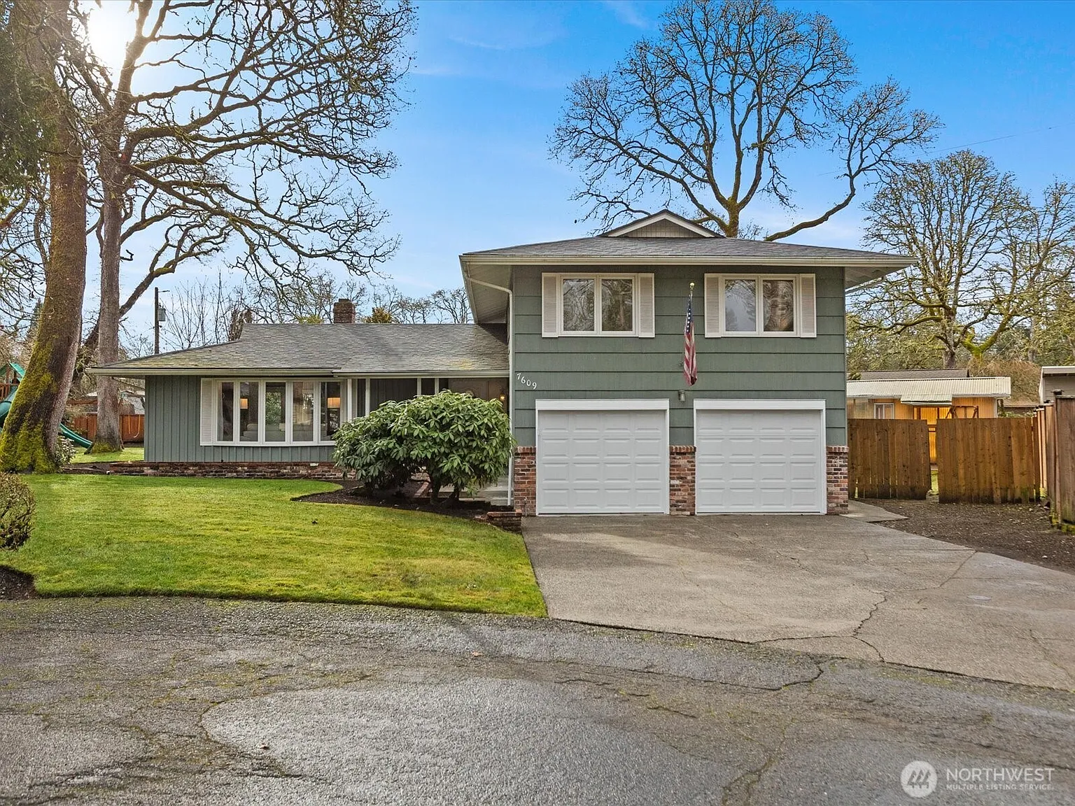 7609 64th Avenue W photo 1