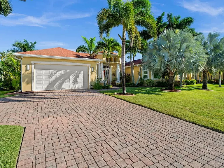 3009 Beach Pkwy W — Photo 12