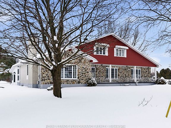 3rd image of 166 McCormick Rd