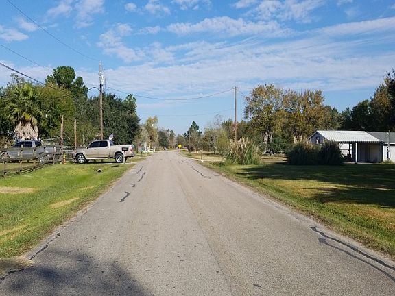 4th image of 1541 County Road 393a