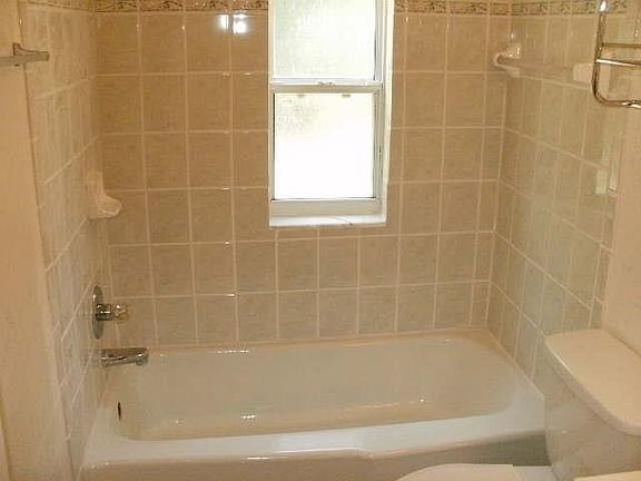 4th image of 3810 Garrison St #A-b