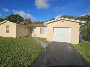 1350 NW 54th Ave, Lauderhill, FL 33313