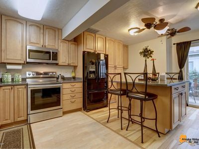 1717 Russian Jack Dr UNIT A2, Anchorage, AK, 99508