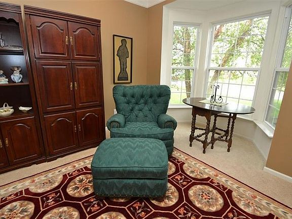 5th image of 8873 Lakeway Ct