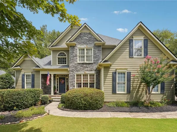 9280 Old Preserve Trl, Ball Ground, GA 30107