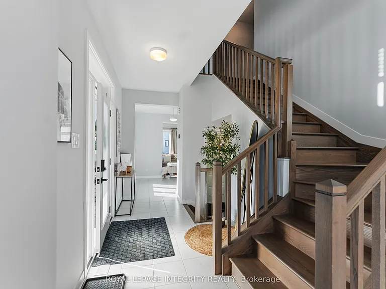 660 Fenwick Way — Photo 6