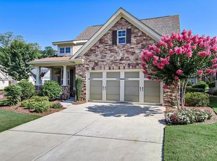 6942 Hopscotch Ct, Flowery Branch, GA 30542