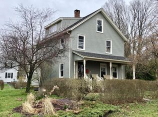 34 Canton Ave, Amherst, MA 01002