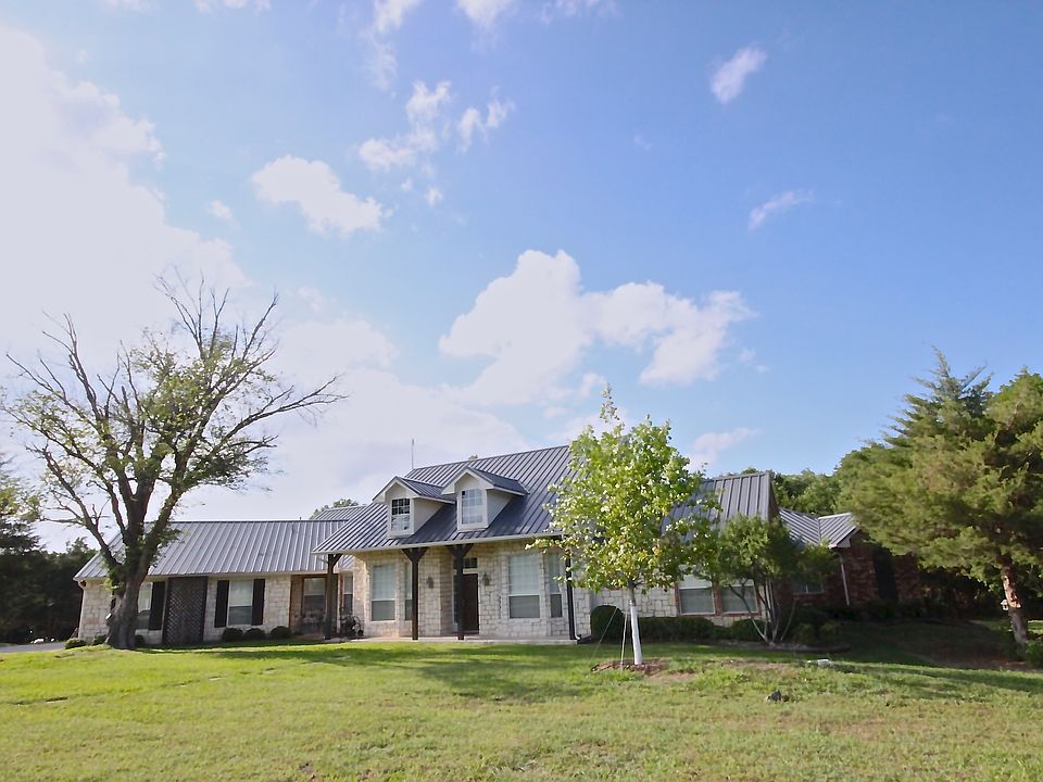 1st image of 8805 Lakeridge Dr