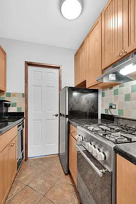 Rented by Compass | media 20