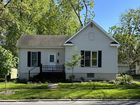 205 E Oregon St, Urbana, IL 61801