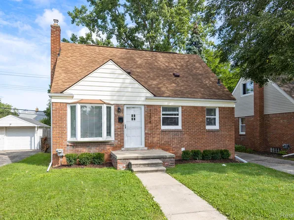 1306 Eleven Mile Rd, Berkley, MI 48072