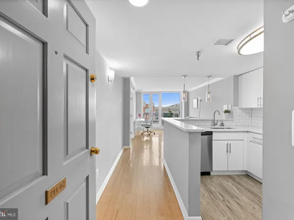 701 Pennsylvania Ave #Penthouse 2, Washington, DC 20004