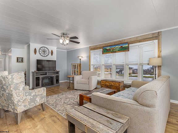 4th image of 219 Albright Rd