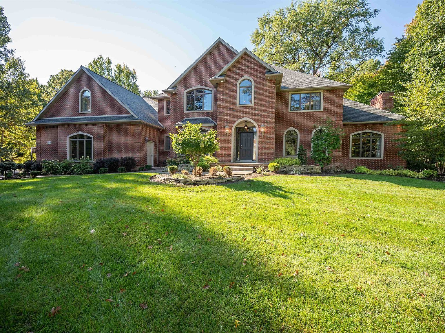 2346 E Mockingbird Ln, Midland, MI 48642 Zillow