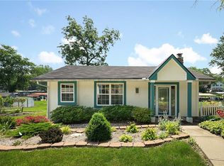 117 T St, Lees Summit, MO 64086
