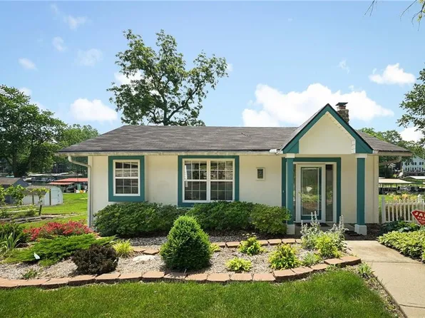 117 T St, Lees Summit, MO 64086