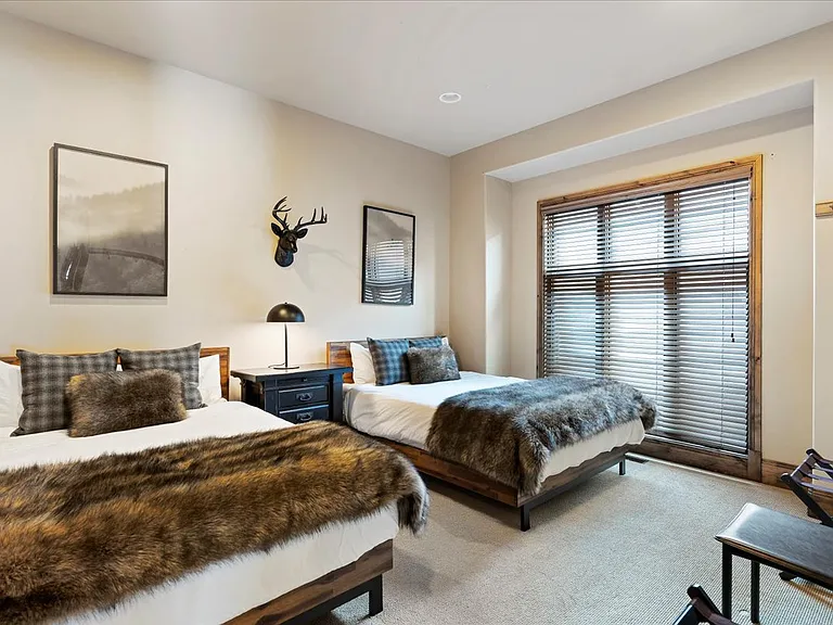 4378 Sunrise Dr — Photo 20