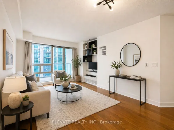 35 Bales Ave #1701, Toronto, ON M2N 7L7