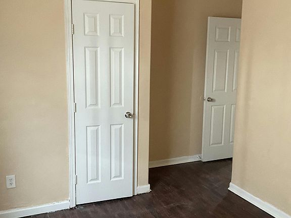 5th image of 3111 Patience Ave