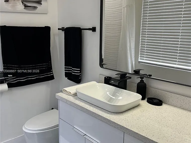 1251 Cellini St E #1 — Photo 8