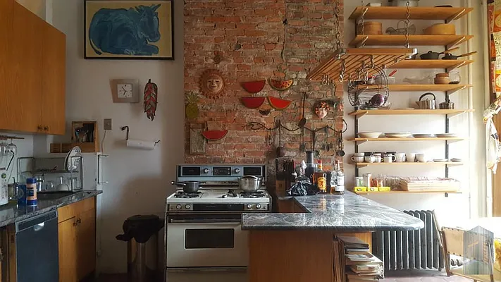 Rented by Skyline Group Real Estate | media 15