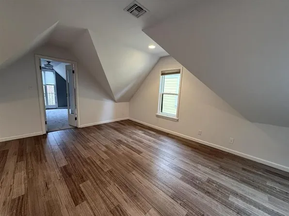 2251 NW Hoyt St, Portland, OR 97210