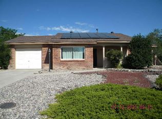 505 Ivory Rd SE, Rio Rancho, NM 87124