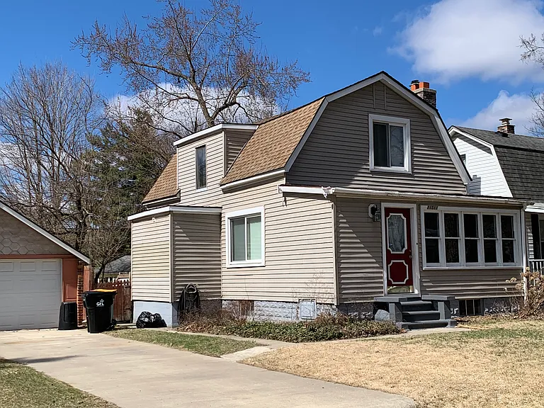 21511 Hancock St — Photo 1