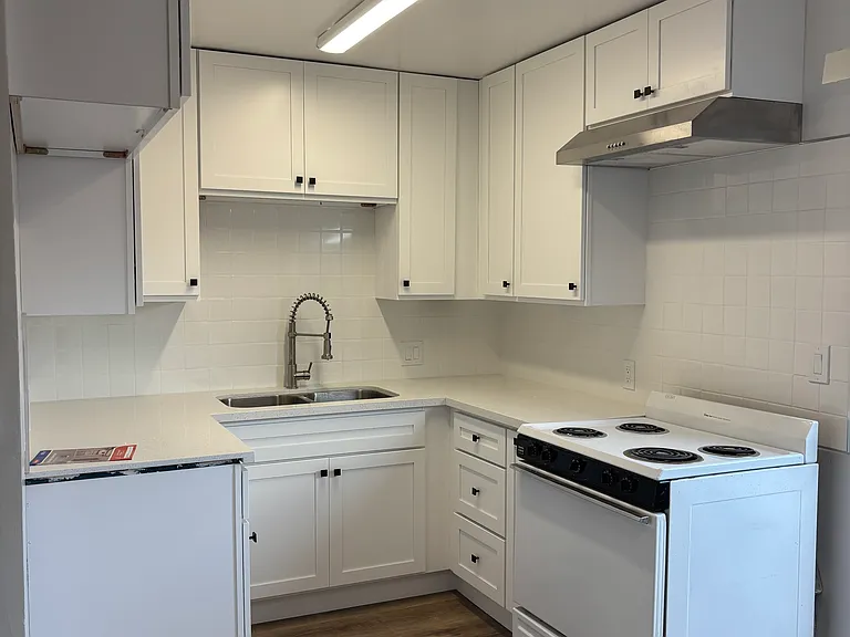 673 S Eremland Dr #2 — Photo 5