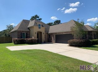 13892 Cobblestone Dr, Denham Springs, LA 70726