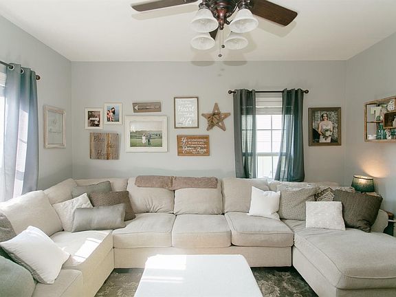 5th image of 312 Woodberry Ln