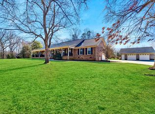 111 Allison Dr, Fountain Inn, SC 29644