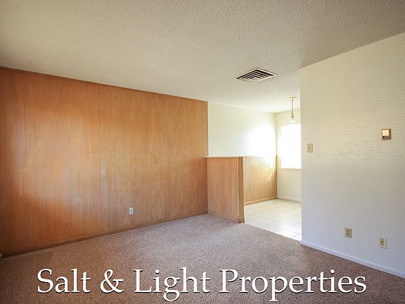 3rd image of 1001 N Reid St APT 5